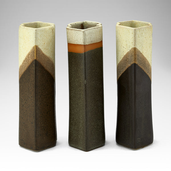 Shelf Pottery vases - Pulper & Cobbs